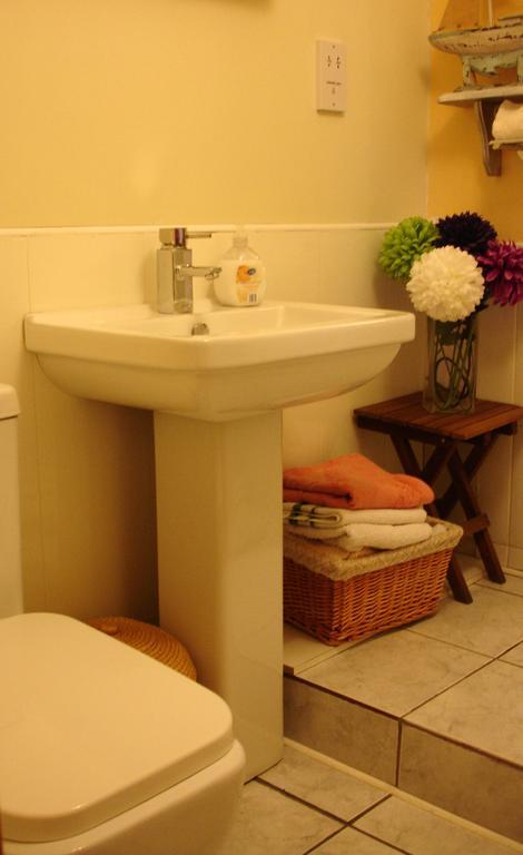 Westview Accommodation Сторновэй Номер фото